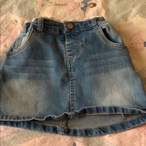 Jean skirt with lace